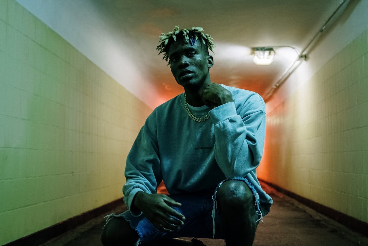 Monochrome Outfits Are Dominating Fashion Week This Season